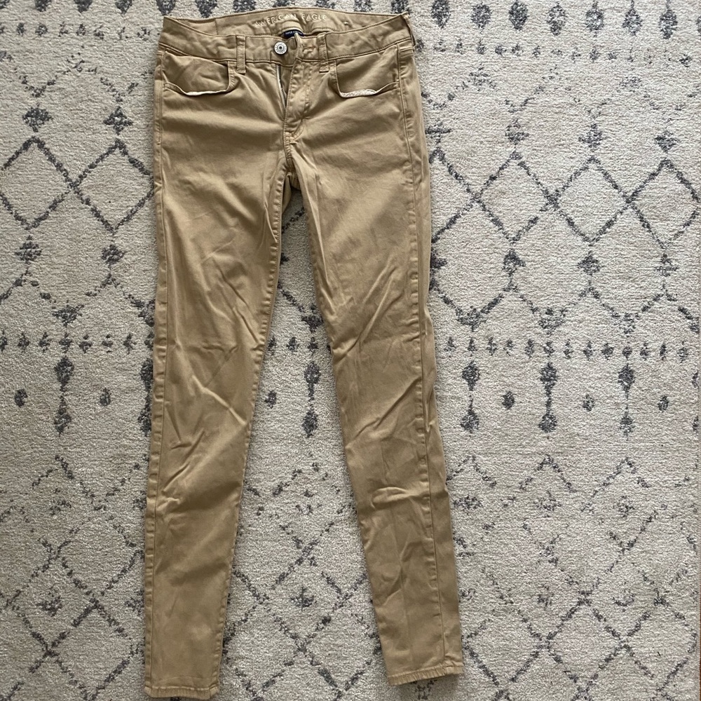 American Eagle Khaki Jeggings